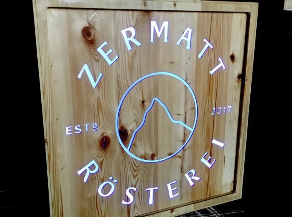 panneau signaletique exterieur led illumine
